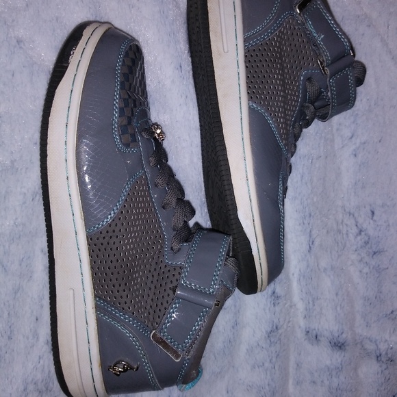 Used but good shape Baby Phat tennis shoes - Picture 3 of 6